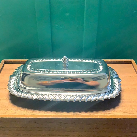 Vintage International Lyon Stainless “Queen’s Fancy” service & flatware. - Picture 3 of 7